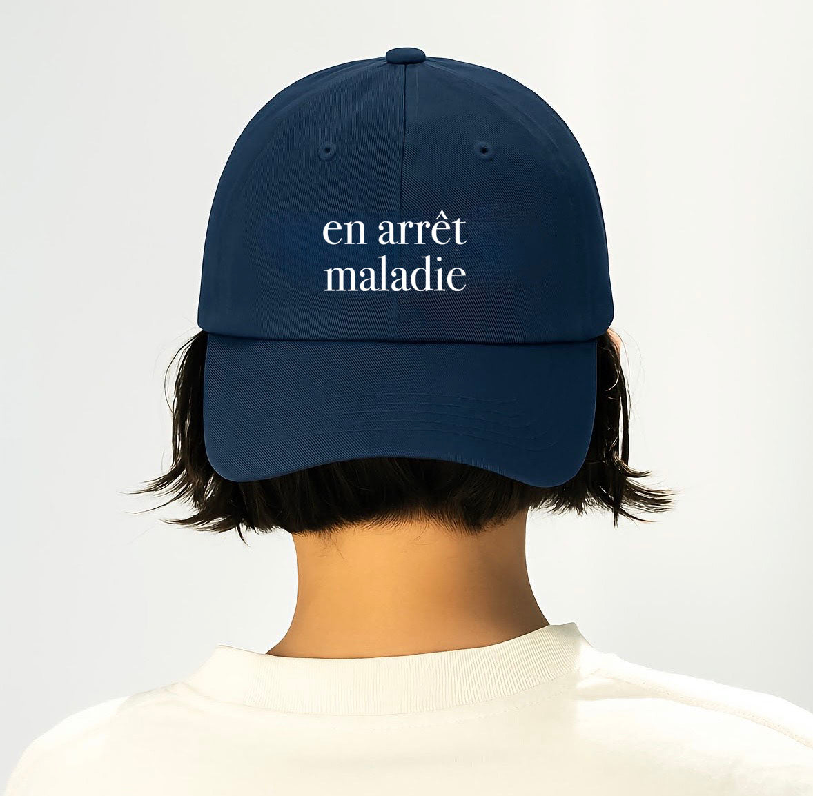 En Arret Maladie Baseball Cap
